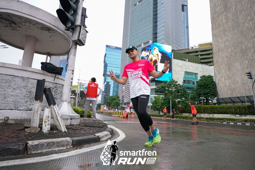 Race photo from Smartfren Run 2024