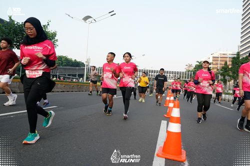 Race photo from Smartfren Run 2025 