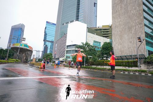 Race photo from Smartfren Run 2024