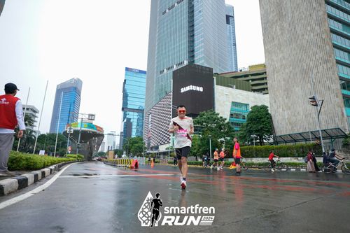 Race photo from Smartfren Run 2024