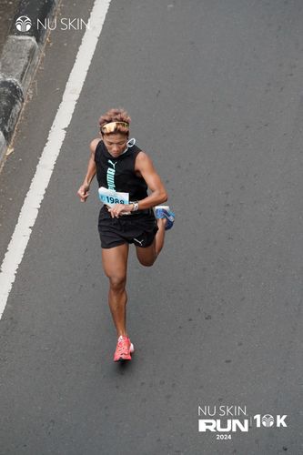 Race photo from Nu Skin Run 10K