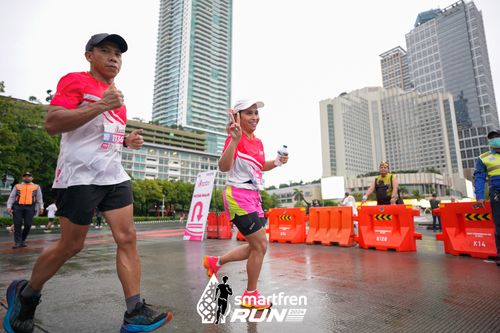 Race photo from Smartfren Run 2024