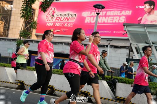 Race photo from Smartfren Run 2025 
