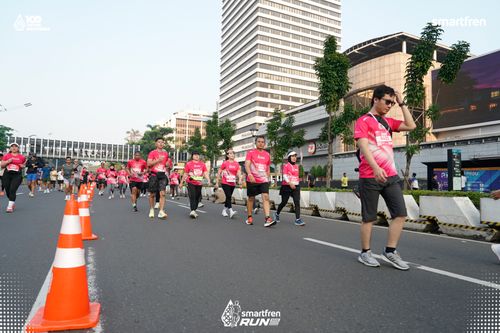 Race photo from Smartfren Run 2025 