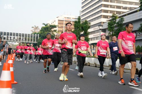 Race photo from Smartfren Run 2025 