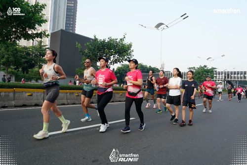 Race photo from Smartfren Run 2025 