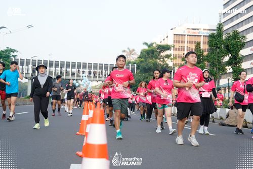 Race photo from Smartfren Run 2025 