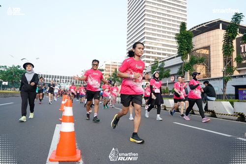 Race photo from Smartfren Run 2025 
