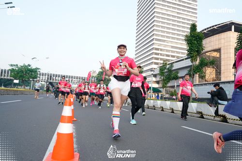Race photo from Smartfren Run 2025 