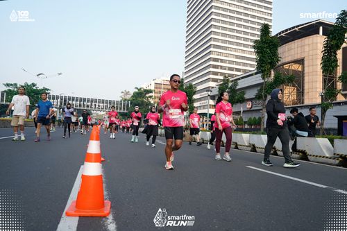 Race photo from Smartfren Run 2025 