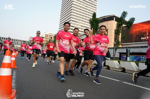 Race photo from Smartfren Run 2025 
