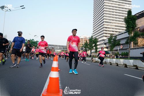 Race photo from Smartfren Run 2025 