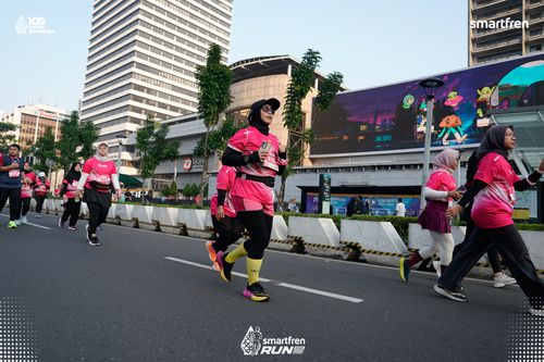 Race photo from Smartfren Run 2025 