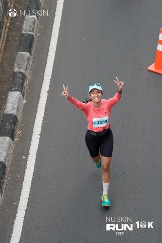 Race photo from Nu Skin Run 10K