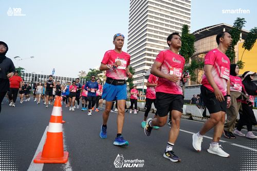 Race photo from Smartfren Run 2025 