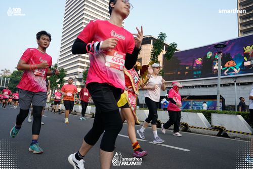 Race photo from Smartfren Run 2025 