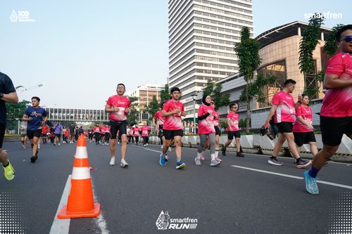 Race photo from Smartfren Run 2025 