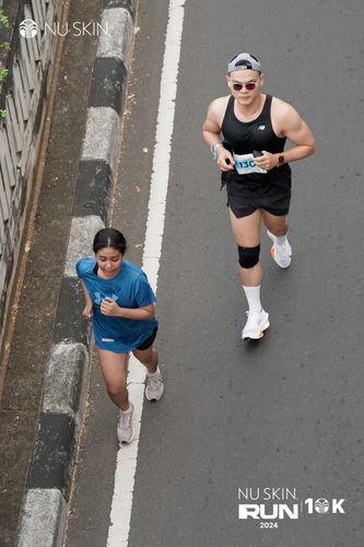 Race photo from Nu Skin Run 10K