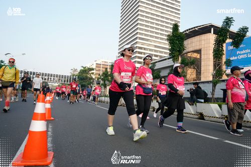 Race photo from Smartfren Run 2025 