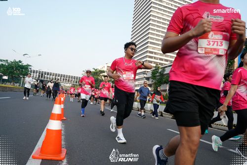 Race photo from Smartfren Run 2025 