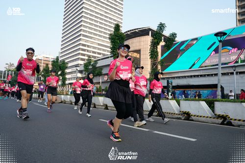 Race photo from Smartfren Run 2025 