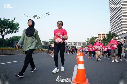 Race photo from Smartfren Run 2025 