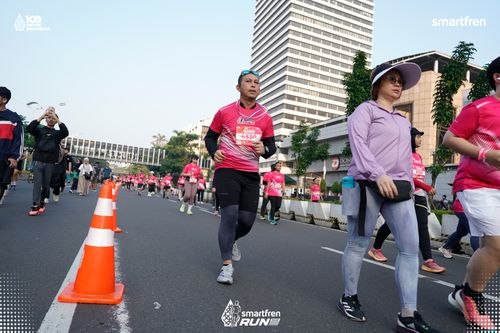 Race photo from Smartfren Run 2025 