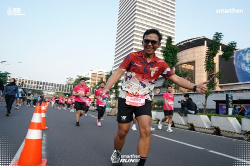 Race photo from Smartfren Run 2025 