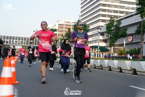 Race photo from Smartfren Run 2025 