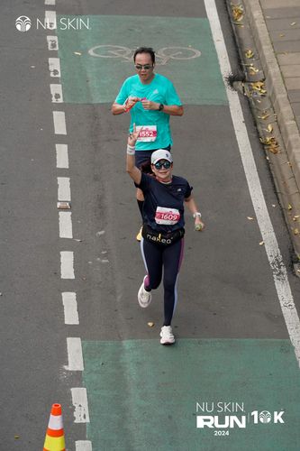 Race photo from Nu Skin Run 10K