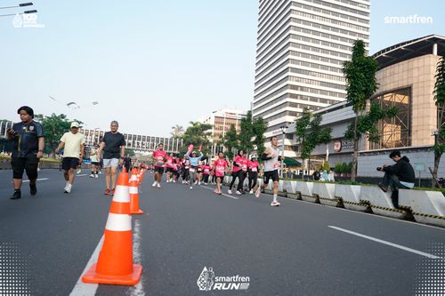 Race photo from Smartfren Run 2025 
