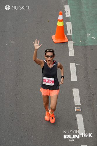 Race photo from Nu Skin Run 10K