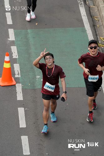 Race photo from Nu Skin Run 10K