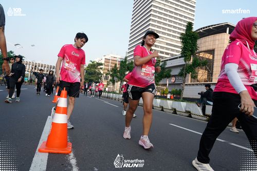 Race photo from Smartfren Run 2025 
