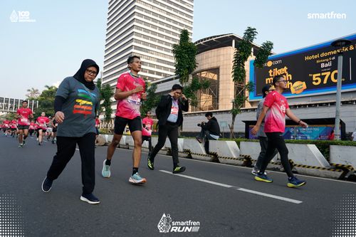 Race photo from Smartfren Run 2025 