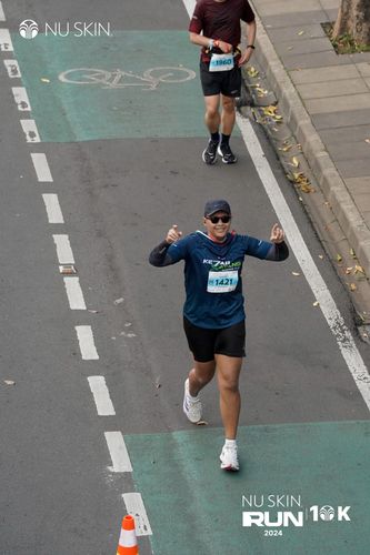 Race photo from Nu Skin Run 10K