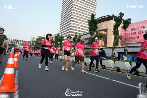 Race photo from Smartfren Run 2025 