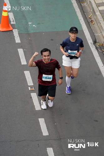 Race photo from Nu Skin Run 10K