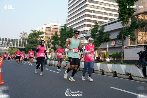 Race photo from Smartfren Run 2025 