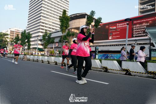Race photo from Smartfren Run 2025 