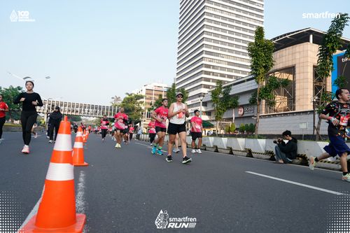 Race photo from Smartfren Run 2025 