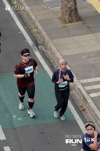 Race photo from Nu Skin Run 10K