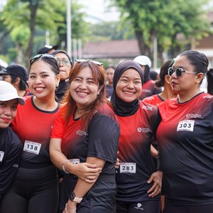 Race photo from FIRST SUNDAY RUN