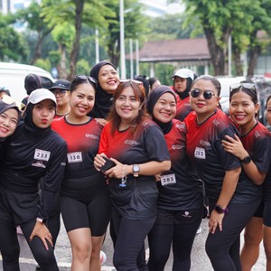 Race photo from FIRST SUNDAY RUN