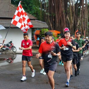 Race photo from FIRST SUNDAY RUN