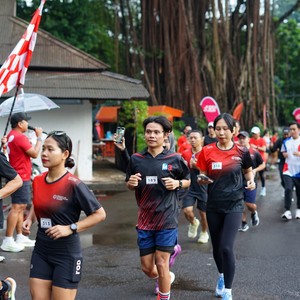 Race photo from FIRST SUNDAY RUN