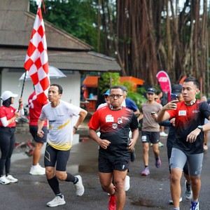 Race photo from FIRST SUNDAY RUN