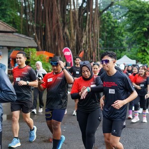 Race photo from FIRST SUNDAY RUN