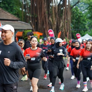 Race photo from FIRST SUNDAY RUN