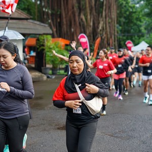 Race photo from FIRST SUNDAY RUN